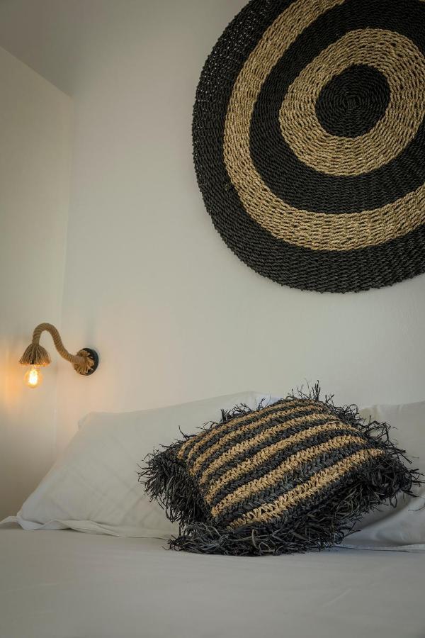 Perigiali Rooms & Apartments Folegandros Agali Exterior foto