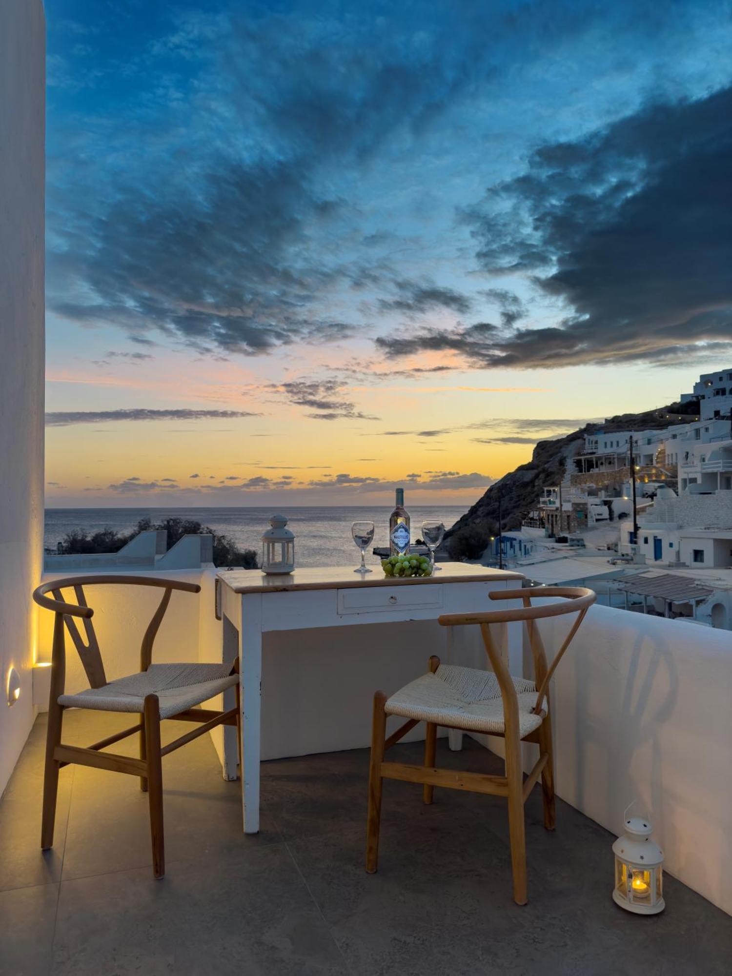 Perigiali Rooms & Apartments Folegandros Agali Exterior foto