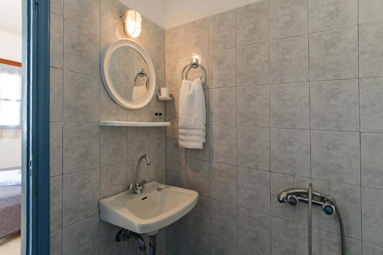 Perigiali Rooms & Apartments Folegandros Agali Exterior foto