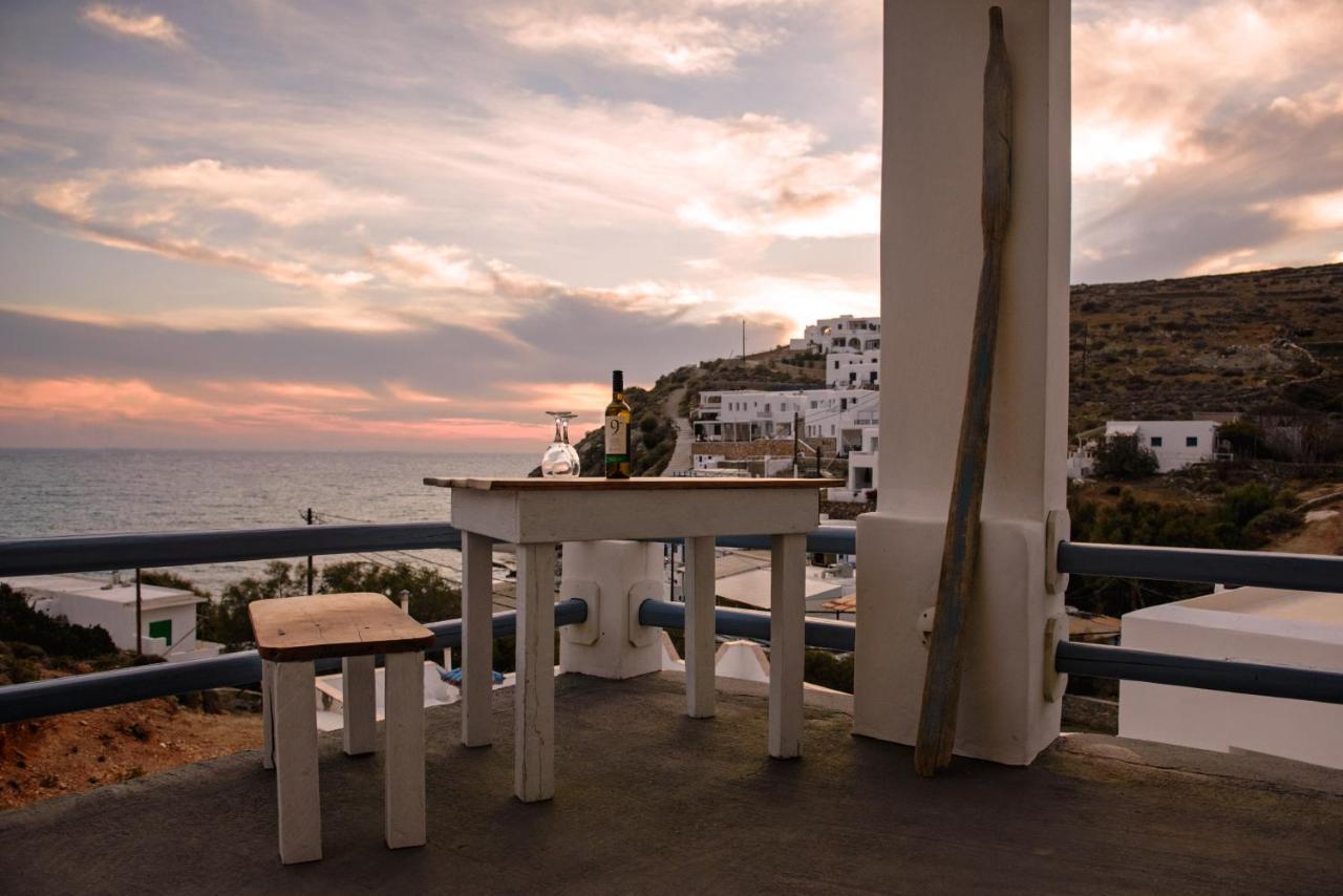 Perigiali Rooms & Apartments Folegandros Agali Exterior foto